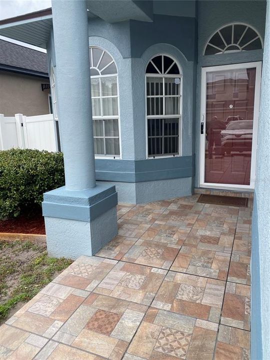 For Rent: $2,100 (3 beds, 2 baths, 1343 Square Feet)