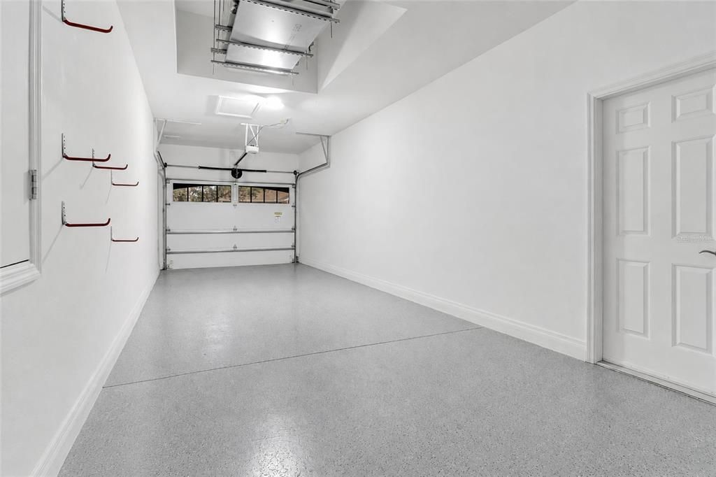 На продажу: $330,000 (2 спален, 2 ванн, 1305 Квадратных фут)