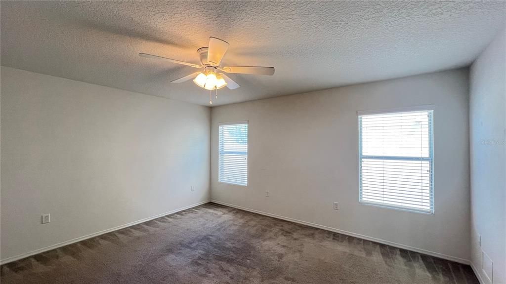 For Rent: $2,500 (3 beds, 2 baths, 1899 Square Feet)