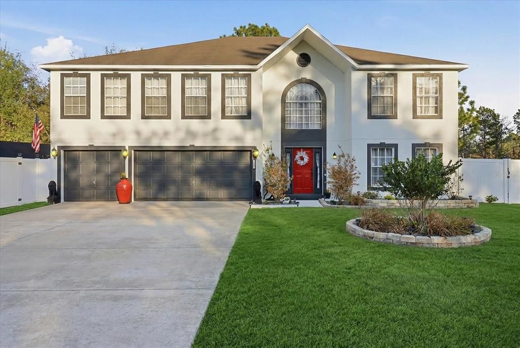 En Venta: $549,000 (6 camas, 4 baños, 4040 Pies cuadrados)