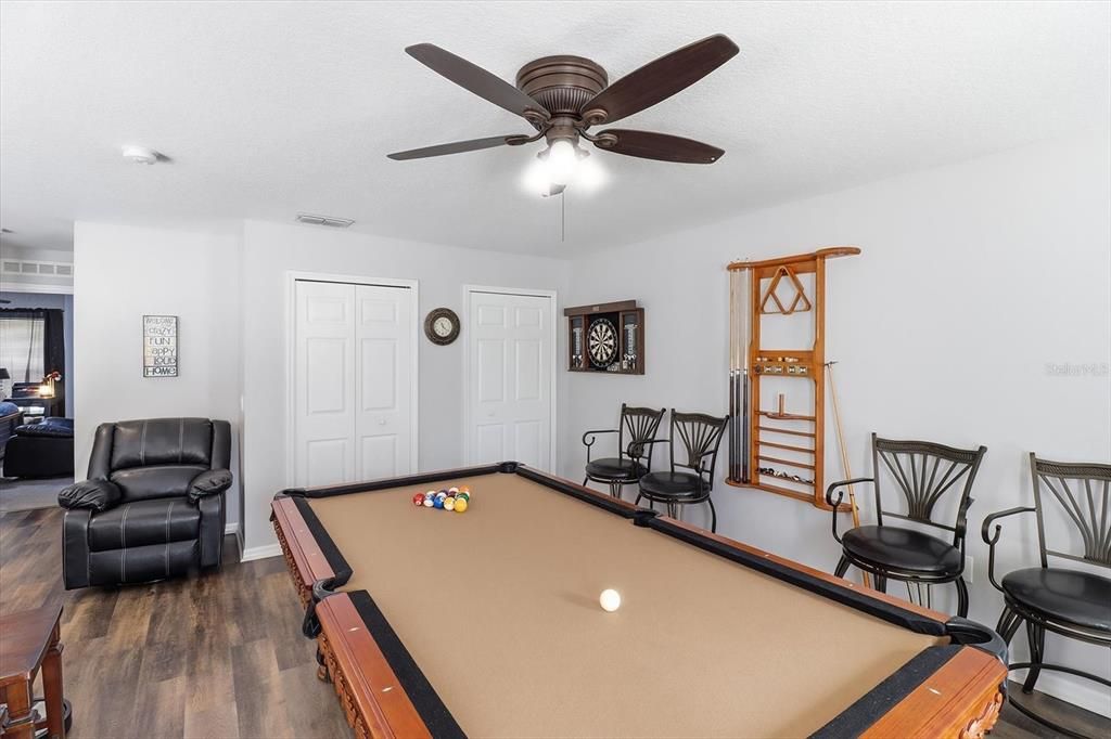 En Venta: $549,000 (6 camas, 4 baños, 4040 Pies cuadrados)
