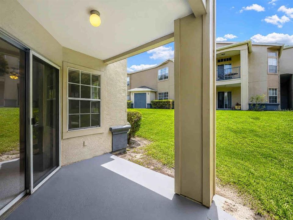 For Rent: $2,000 (3 beds, 2 baths, 1423 Square Feet)