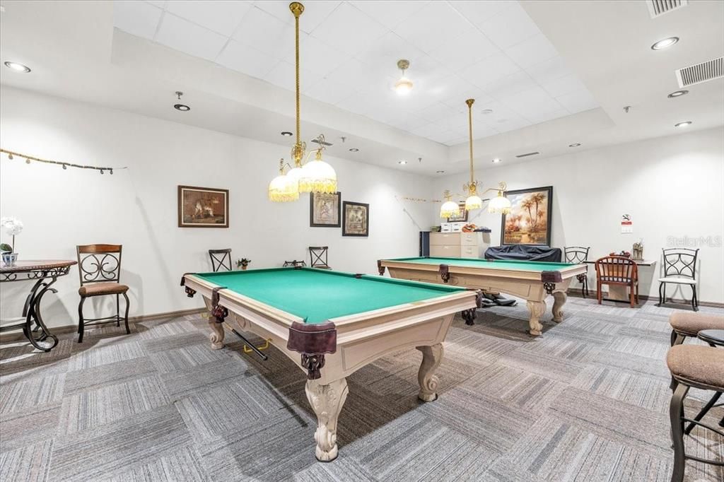 For Sale: $349,000 (3 beds, 2 baths, 1881 Square Feet)
