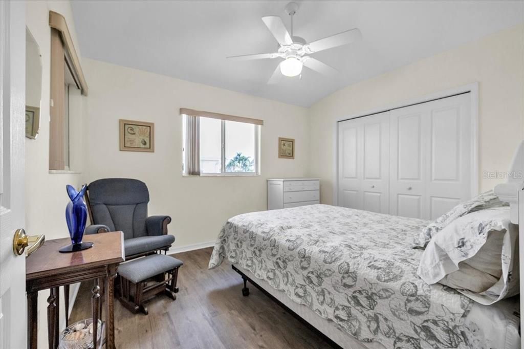 For Sale: $349,000 (3 beds, 2 baths, 1881 Square Feet)