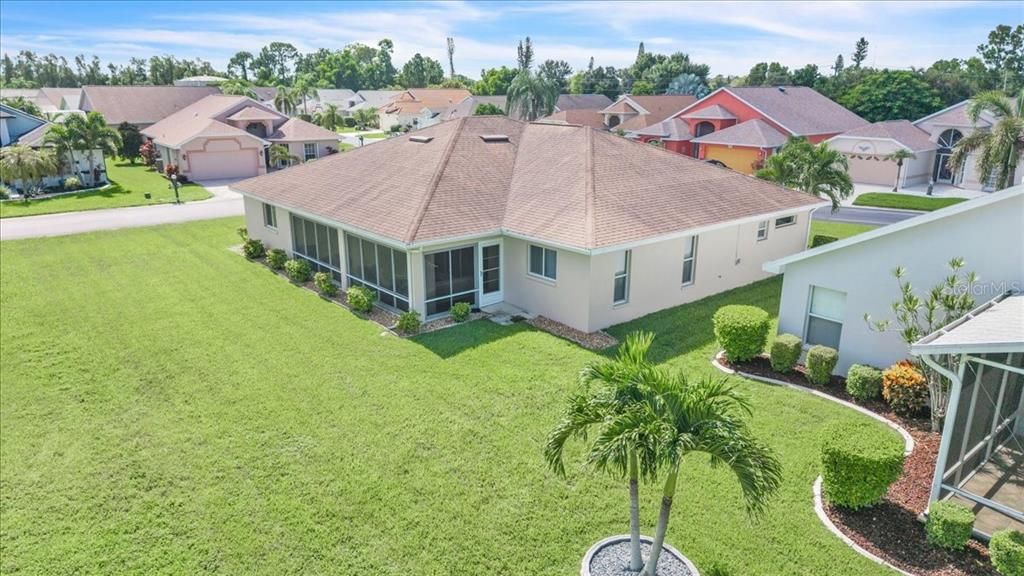 For Sale: $349,000 (3 beds, 2 baths, 1881 Square Feet)