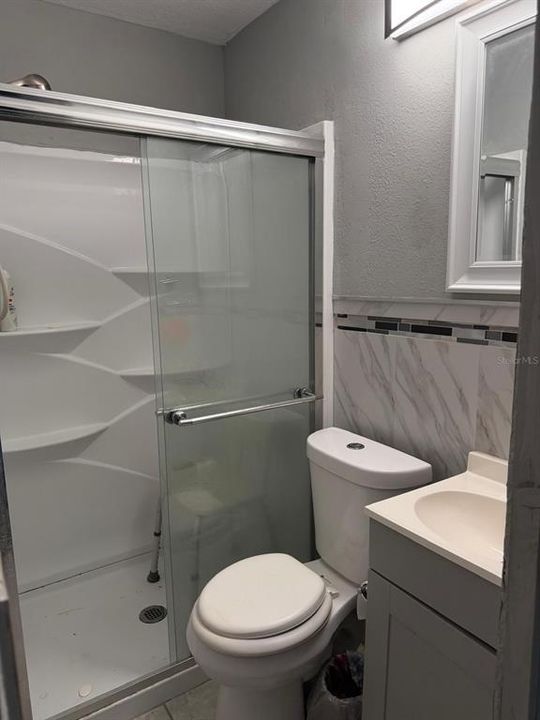 En Venta: $330,000 (5 camas, 4 baños, 1720 Pies cuadrados)
