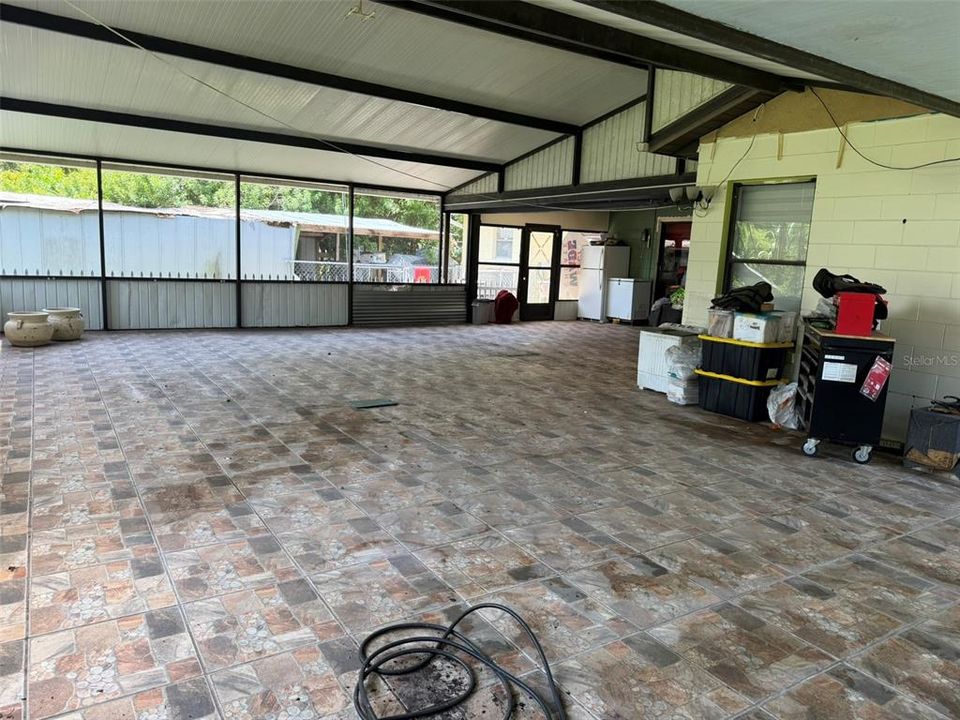 En Venta: $330,000 (5 camas, 4 baños, 1720 Pies cuadrados)