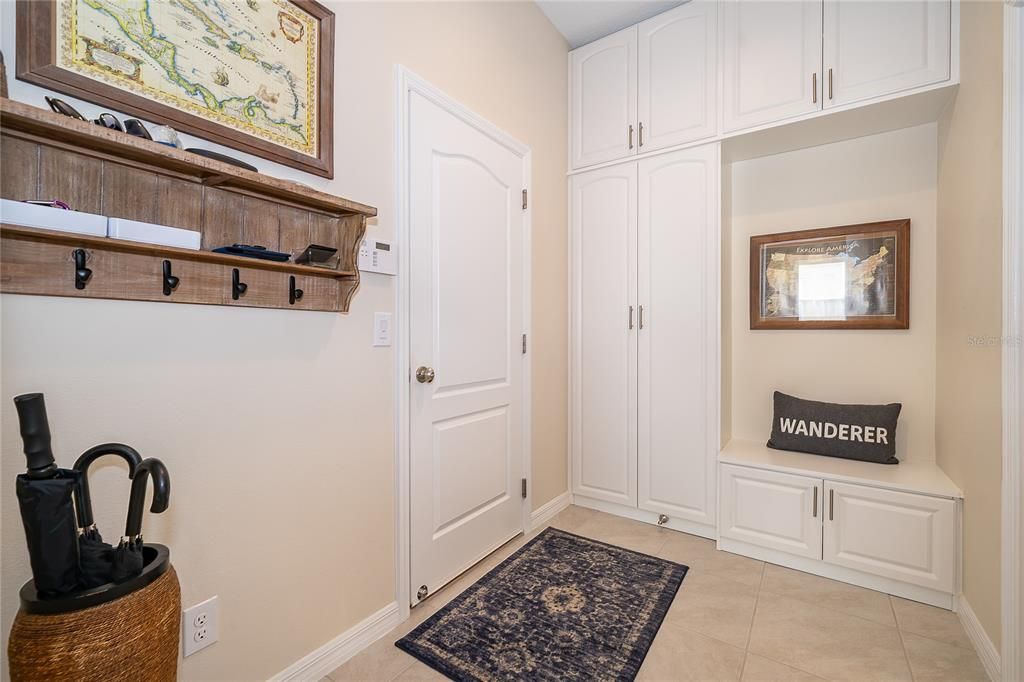 For Sale: $549,000 (3 beds, 2 baths, 2360 Square Feet)