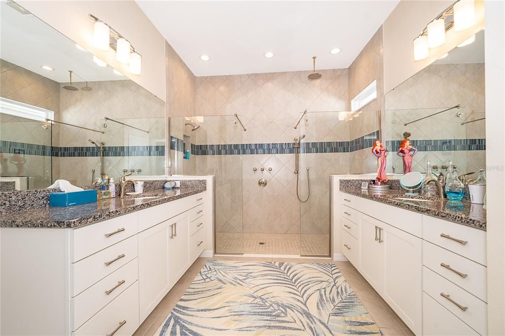 For Sale: $549,000 (3 beds, 2 baths, 2360 Square Feet)