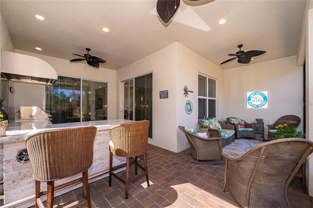 For Sale: $549,000 (3 beds, 2 baths, 2360 Square Feet)