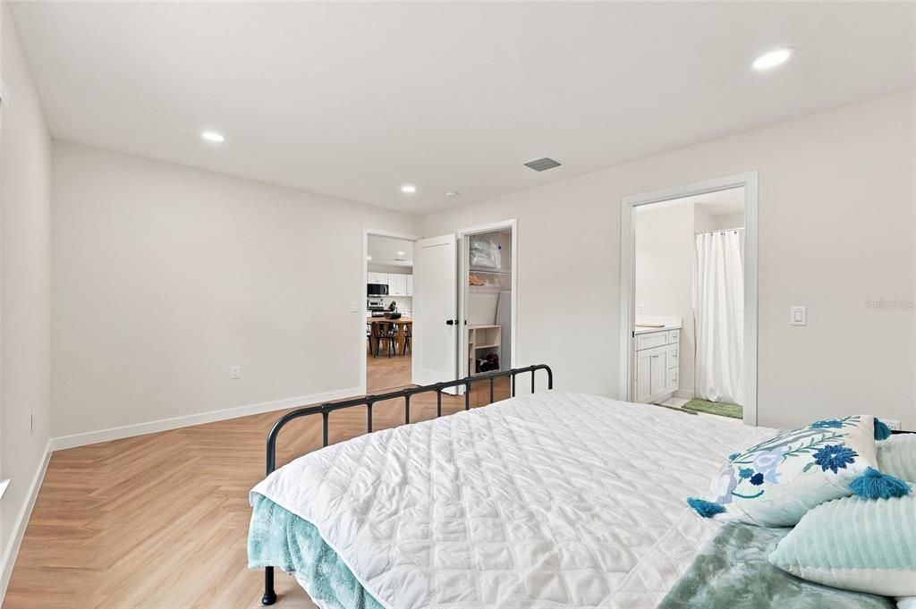 For Sale: $614,000 (3 beds, 2 baths, 1647 Square Feet)