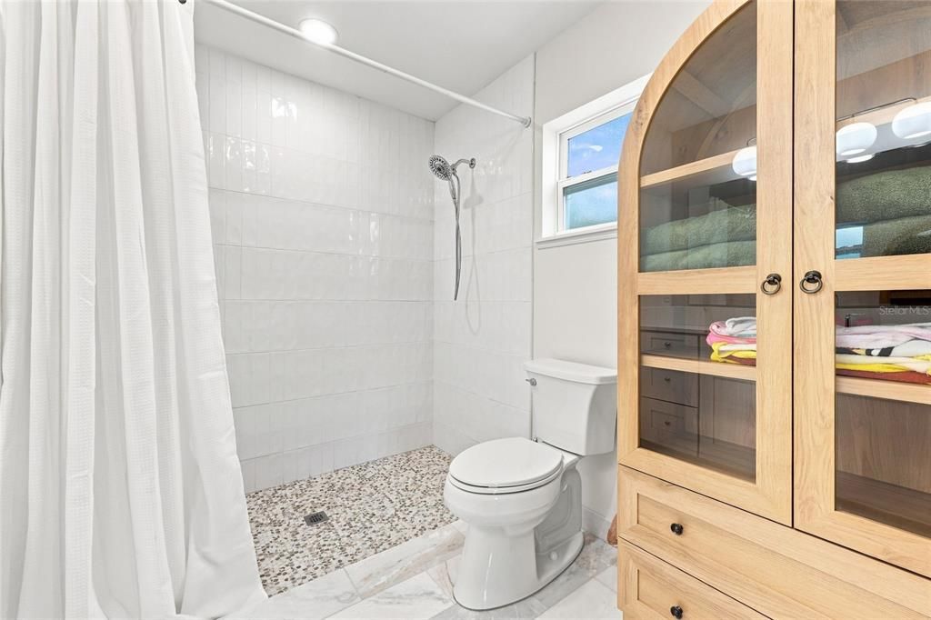 For Sale: $614,000 (3 beds, 2 baths, 1647 Square Feet)