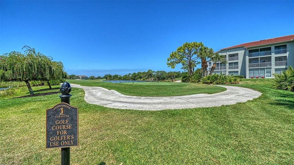 For Sale: $269,000 (2 beds, 2 baths, 1106 Square Feet)