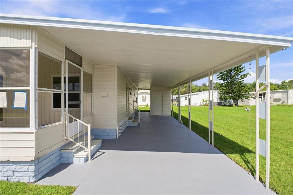 For Sale: $130,000 (2 beds, 2 baths, 828 Square Feet)