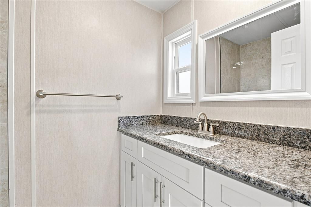 For Sale: $130,000 (2 beds, 2 baths, 828 Square Feet)