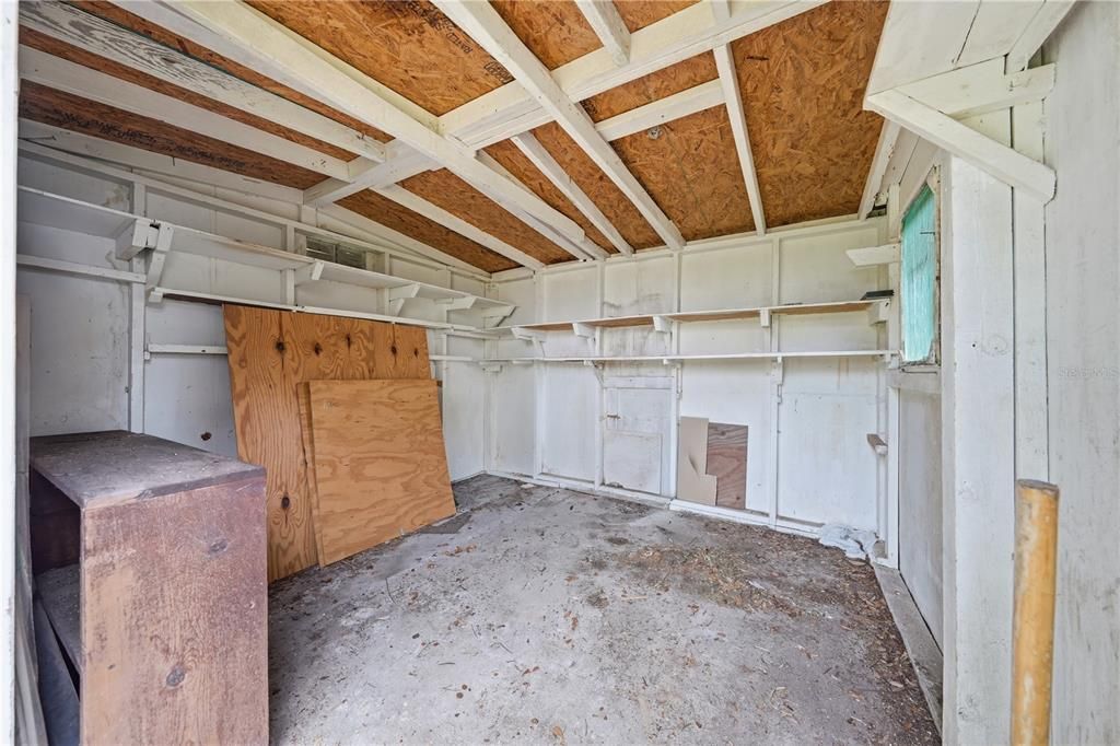 For Sale: $309,000 (3 beds, 2 baths, 1073 Square Feet)
