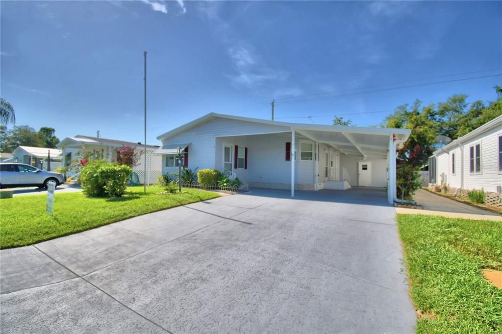 En Venta: $174,900 (2 camas, 2 baños, 1200 Pies cuadrados)
