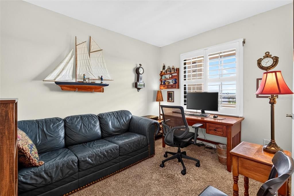 For Sale: $699,999 (3 beds, 2 baths, 1978 Square Feet)