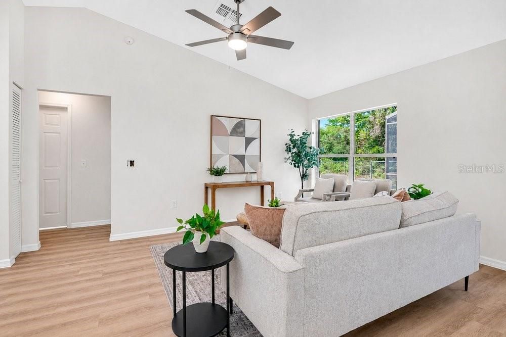 For Sale: $324,990 (3 beds, 2 baths, 1355 Square Feet)