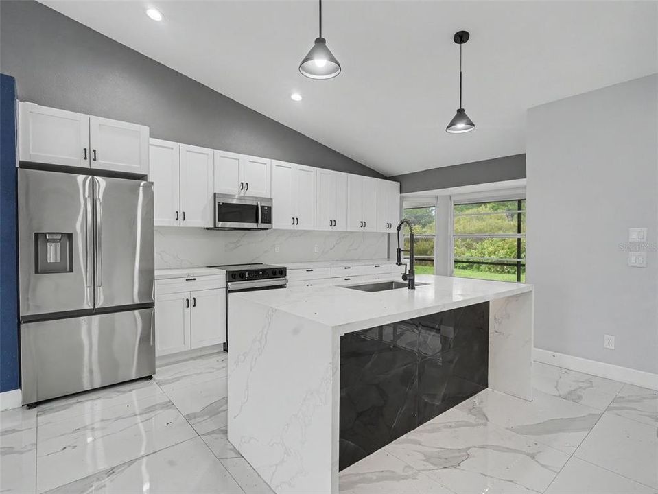 For Sale: $384,950 (3 beds, 2 baths, 1848 Square Feet)