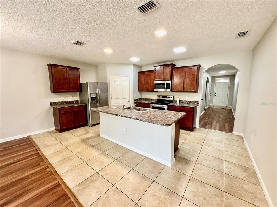 For Sale: $354,900 (4 beds, 2 baths, 1830 Square Feet)
