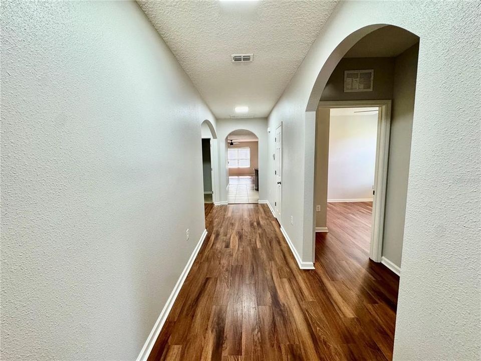For Sale: $354,900 (4 beds, 2 baths, 1830 Square Feet)
