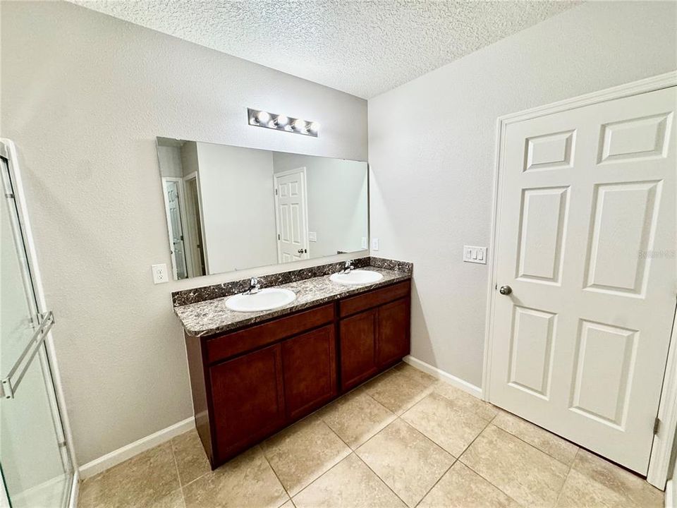 For Sale: $354,900 (4 beds, 2 baths, 1830 Square Feet)