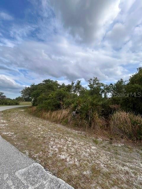 For Sale: $30,000 (0.63 acres)
