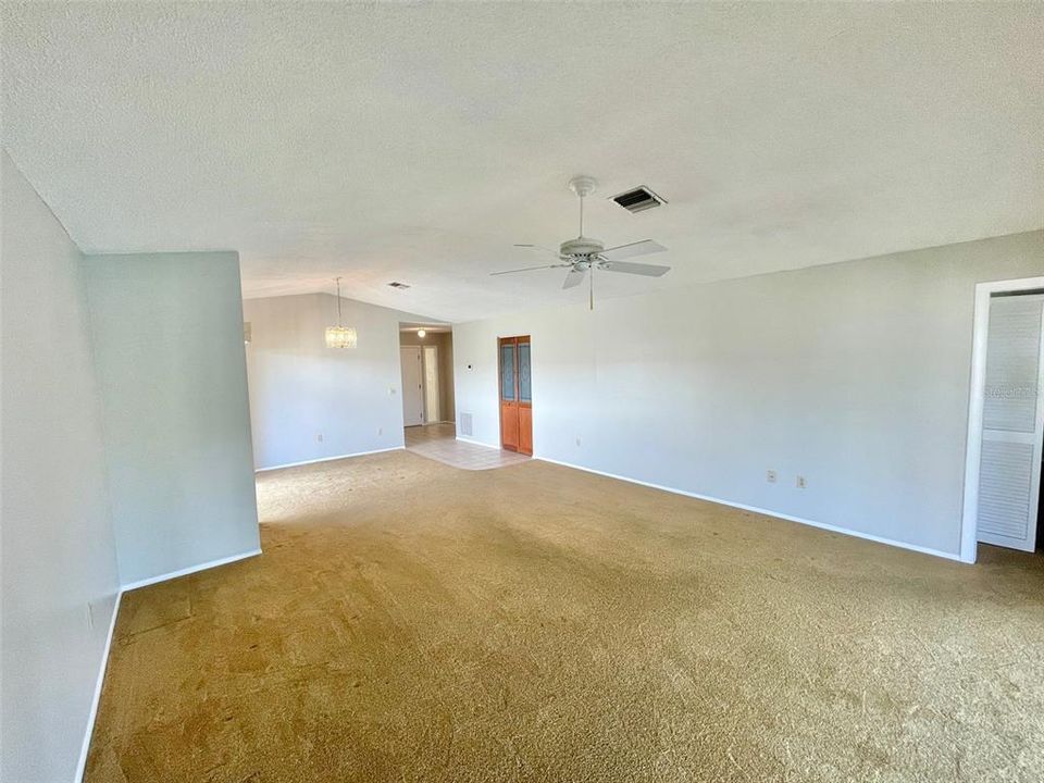 For Sale: $289,000 (2 beds, 2 baths, 1538 Square Feet)