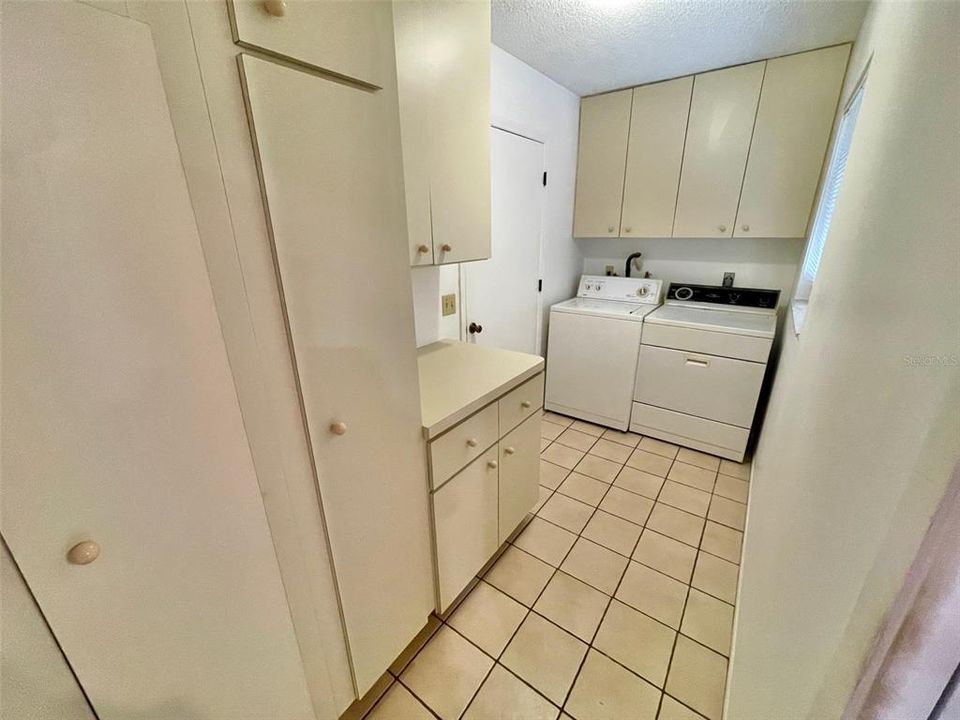 For Sale: $289,000 (2 beds, 2 baths, 1538 Square Feet)