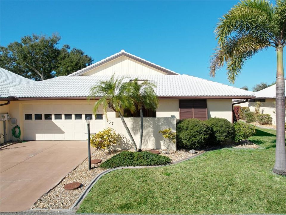 For Sale: $289,000 (2 beds, 2 baths, 1538 Square Feet)