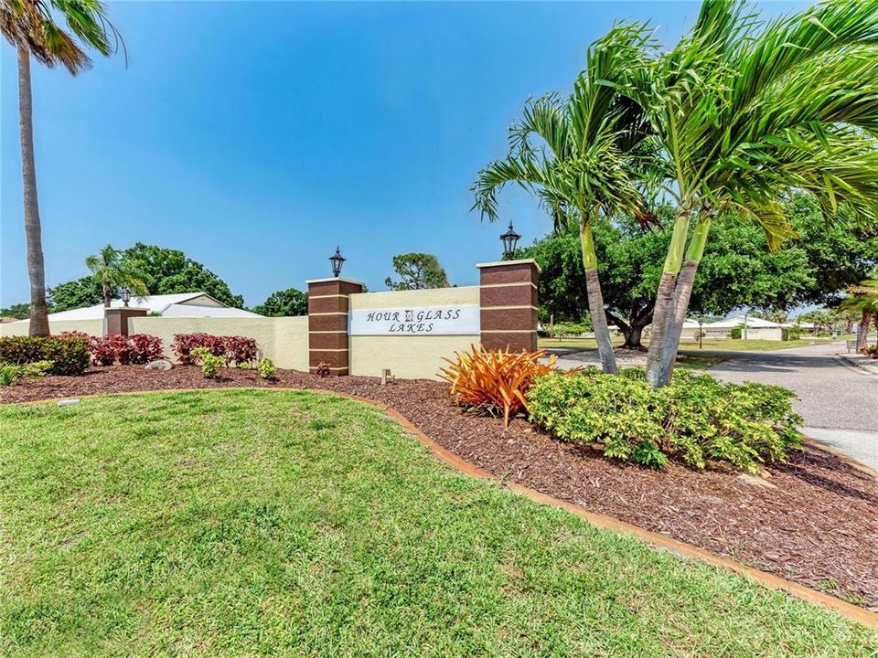 For Sale: $289,000 (2 beds, 2 baths, 1538 Square Feet)