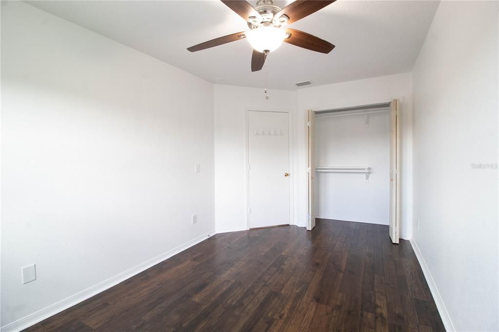 В аренду: $1,750 (3 спален, 2 ванн, 1424 Квадратных фут)