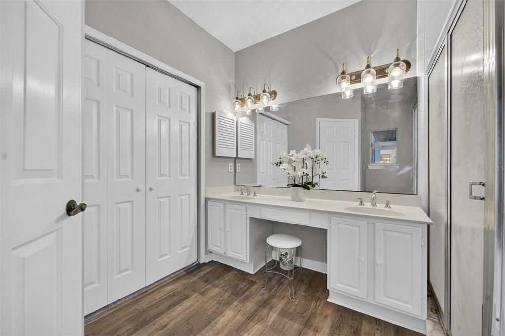 For Sale: $625,000 (4 beds, 3 baths, 2350 Square Feet)