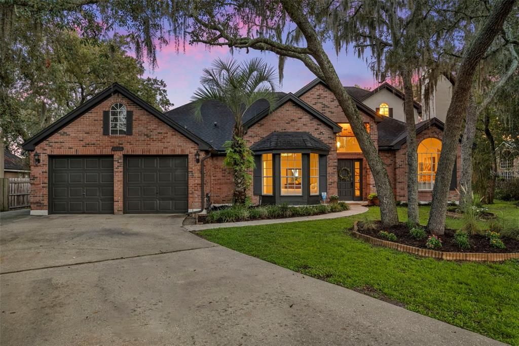 For Sale: $625,000 (4 beds, 3 baths, 2350 Square Feet)
