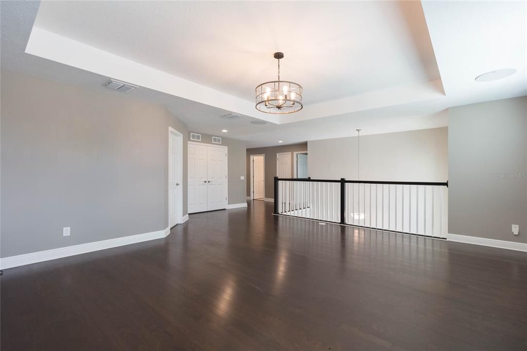 For Sale: $725,000 (5 beds, 3 baths, 3559 Square Feet)