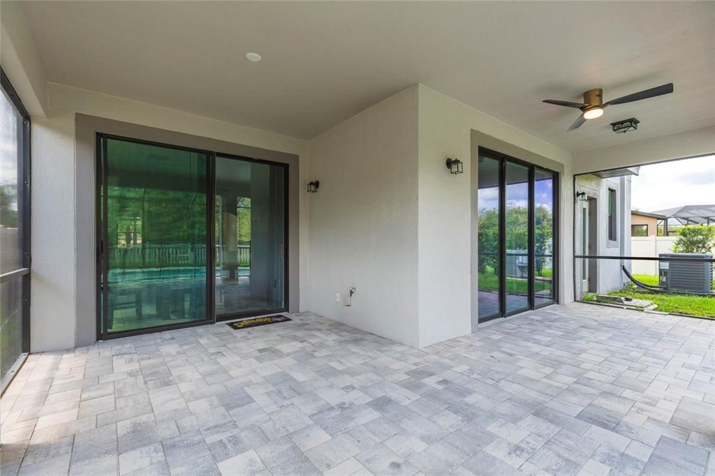 For Sale: $725,000 (5 beds, 3 baths, 3559 Square Feet)