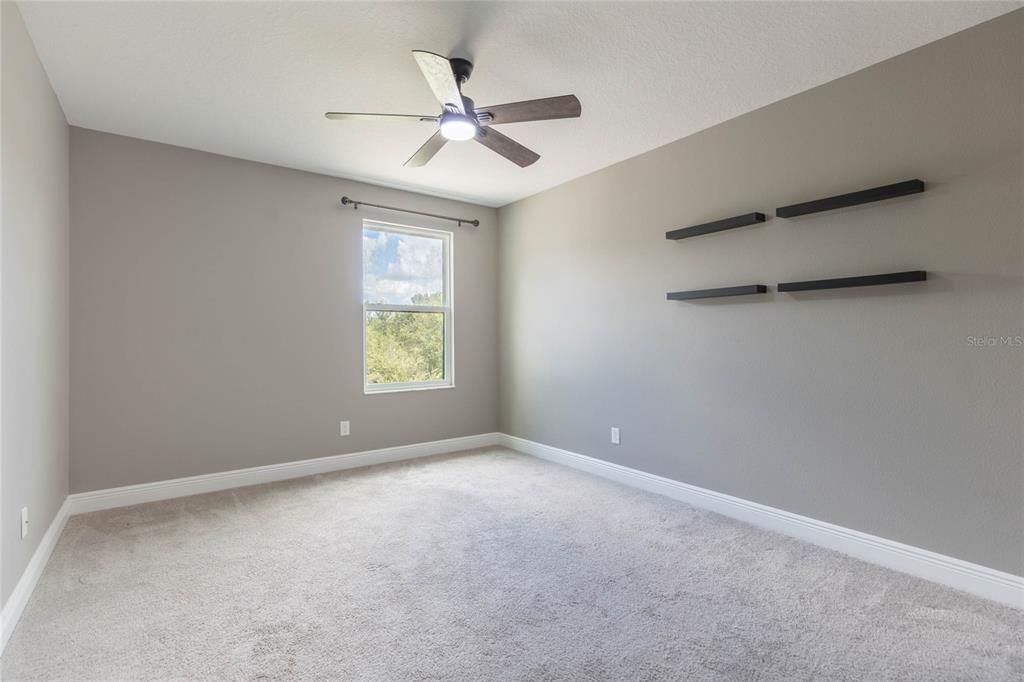 For Sale: $725,000 (5 beds, 3 baths, 3559 Square Feet)