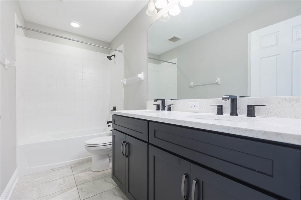 For Sale: $725,000 (5 beds, 3 baths, 3559 Square Feet)