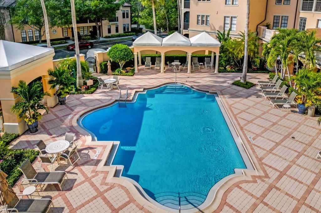 На продажу: $554,500 (2 спален, 2 ванн, 1529 Квадратных фут)