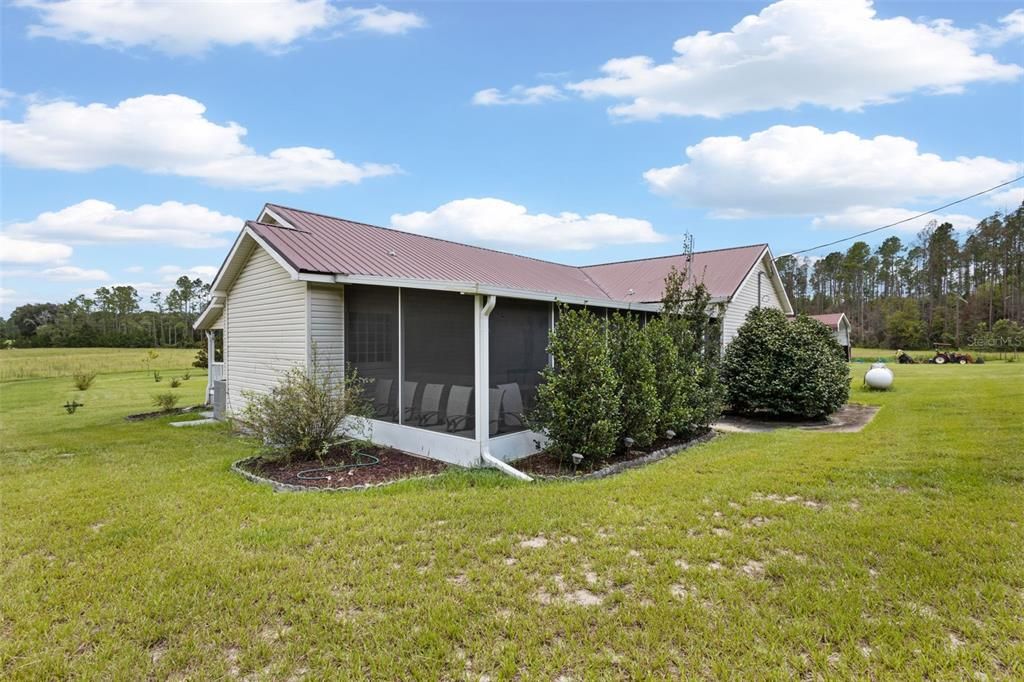 For Sale: $495,000 (4 beds, 3 baths, 2187 Square Feet)