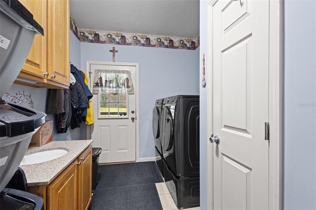 For Sale: $495,000 (4 beds, 3 baths, 2187 Square Feet)