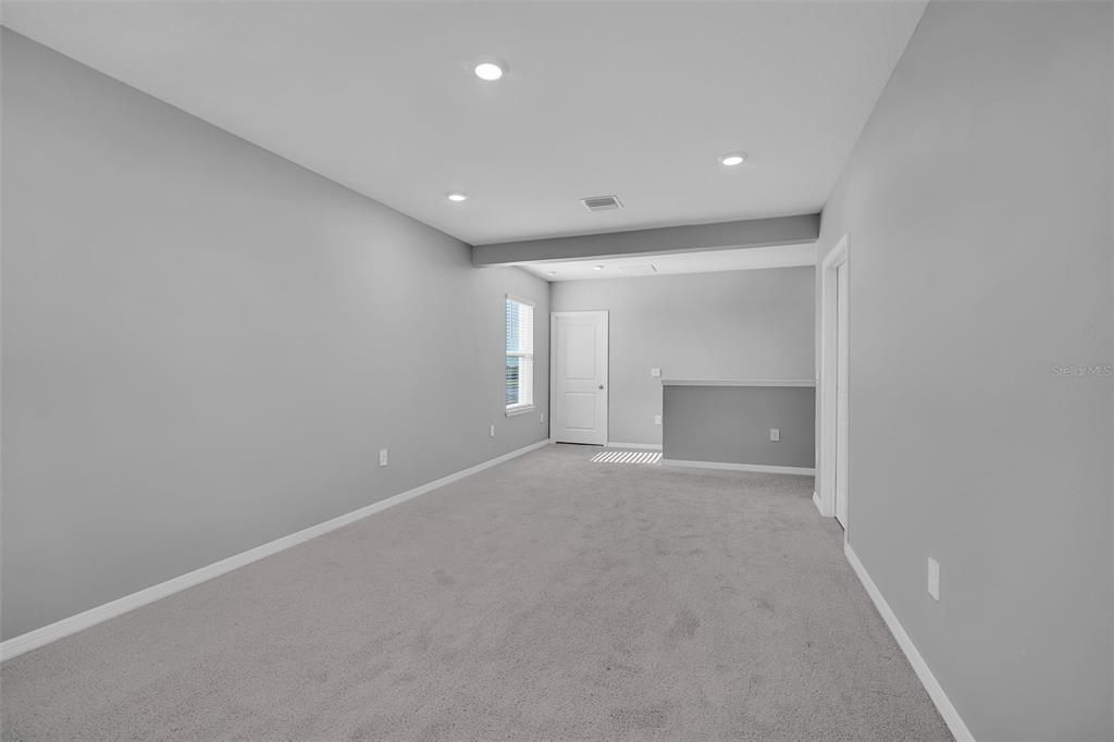 For Sale: $629,000 (5 beds, 3 baths, 2970 Square Feet)