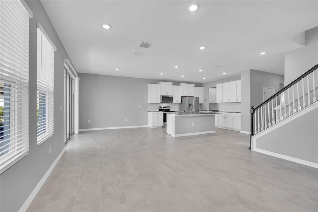 For Sale: $629,000 (5 beds, 3 baths, 2970 Square Feet)