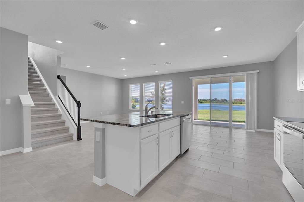 For Sale: $629,000 (5 beds, 3 baths, 2970 Square Feet)