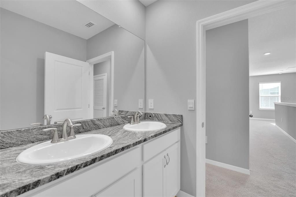 For Sale: $629,000 (5 beds, 3 baths, 2970 Square Feet)