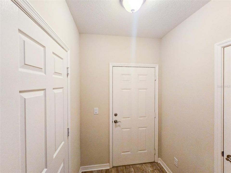 For Rent: $1,899 (2 beds, 2 baths, 1228 Square Feet)