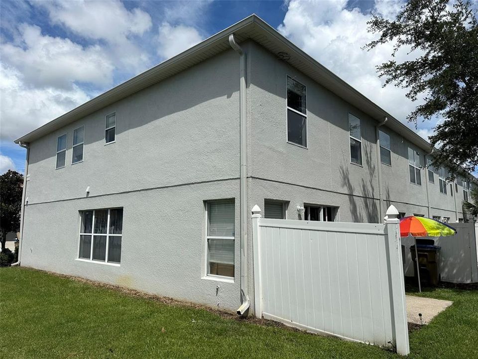 En Venta: $309,000 (3 camas, 2 baños, 1763 Pies cuadrados)