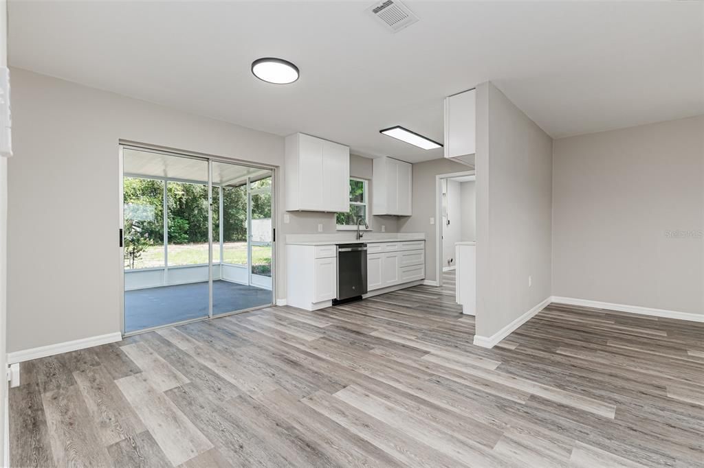 En Venta: $320,000 (3 camas, 1 baños, 1216 Pies cuadrados)