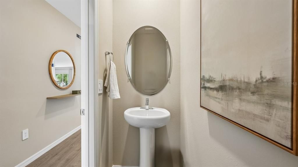 На продажу: $415,000 (4 спален, 2 ванн, 2305 Квадратных фут)